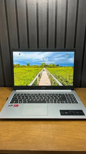 Acer Aspire 5 A515-45 Ryzen 7 5700U 12GB RAM 512GB SSD Semi Novo