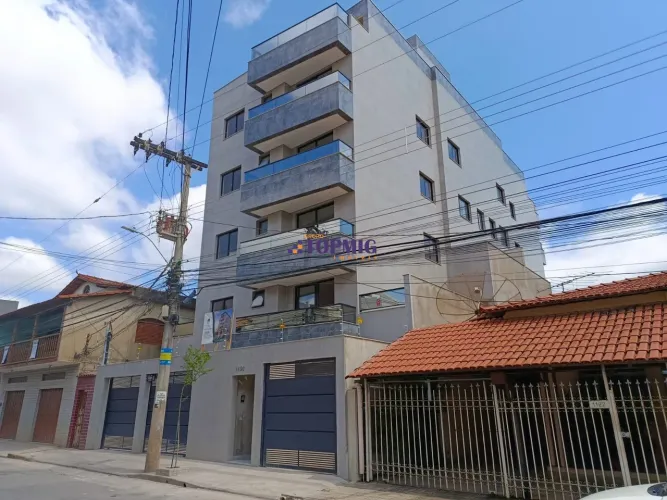 Área privativa 03 Quartos - Eldorado - Contagem