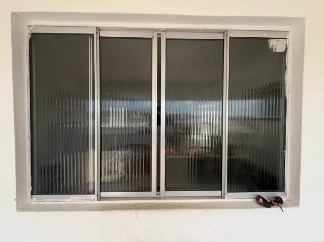 JANELA 1.50x1.00 
