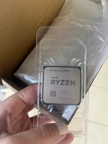 AMD Ryzen 7 5700X 3.4GHz Turbo 4.6GHz, 8 Núcleos, 16 Threads, 32MB Cache, AM4