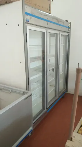 Geladeira auto serviço 3 portas