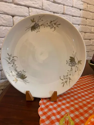 Prato para Bolo Antigo em Porcelana SRS - Decoração Floral Delicada