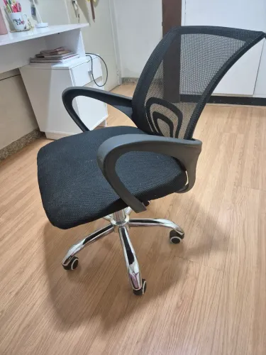 Cadeira de Escritório Preta