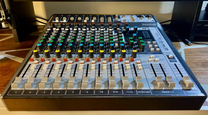 Mesa soundcraft signature 12 mkt 