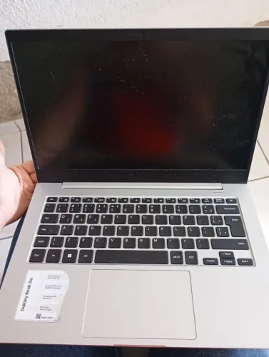Notebook Samsung Galaxy book Go snapdragon 7c 4GB RAM 128GB UFC 14 full HD LED Windows 11