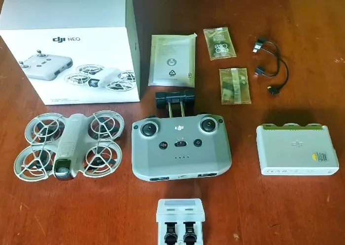 DJI Neo Fly More Combo + Filtros ND Neewer (Novo)