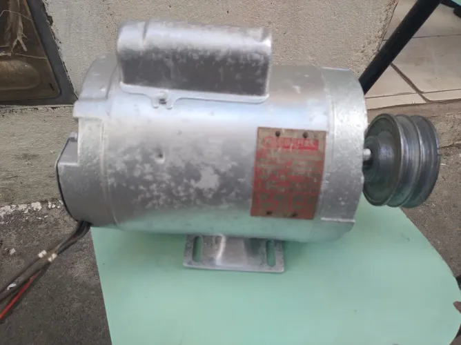 MOTOR EBERLE DE 1,5 CV
