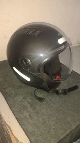 Capacete One Race tech