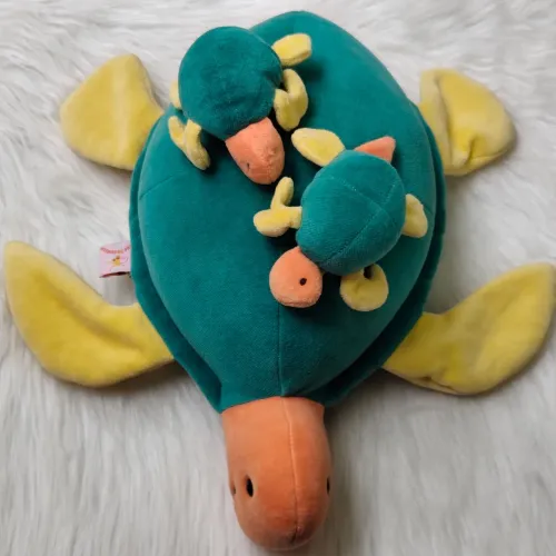 Pelúcia Tartaruga Grávida Com 2 Ovos Filhotes