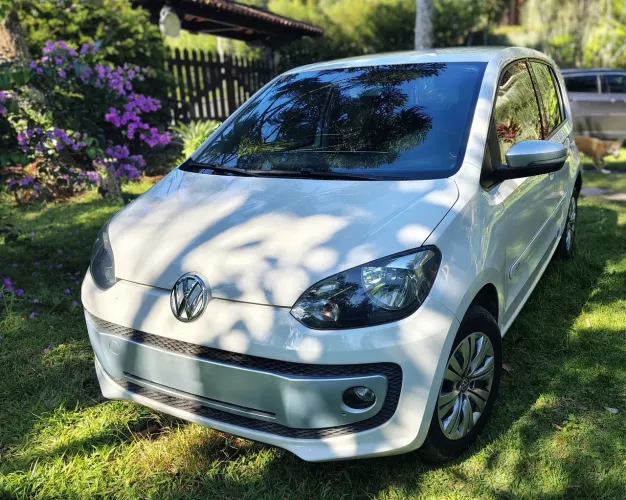 Volkswagen Up! Move 1.0 Total Flex 12V 5P 2015
