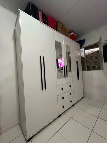 Guarda roupa