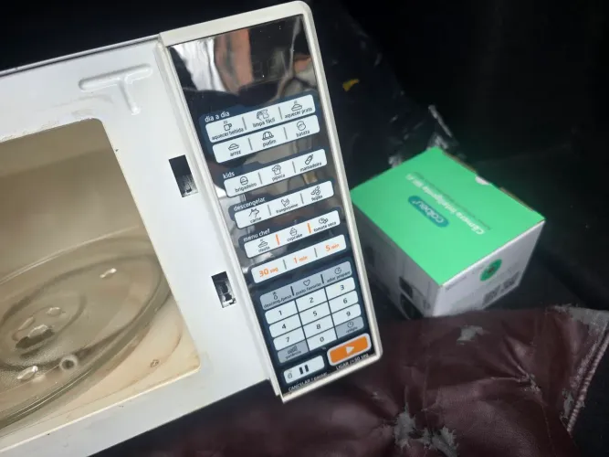 Micro-ondas Midea Liva