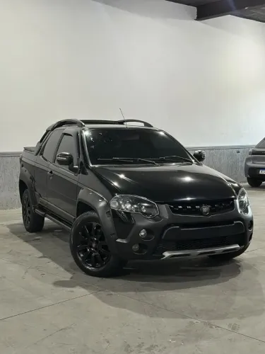 Fiat Strada Adventure1.8/ 1.8 Locker Flex CD 2014
