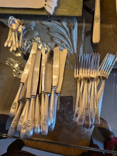 Faqueiro de prata ( radio 90)