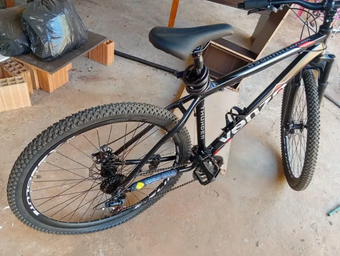 Bicicleta Aro 29 x 19, 21v, Venzo com nota fiscal