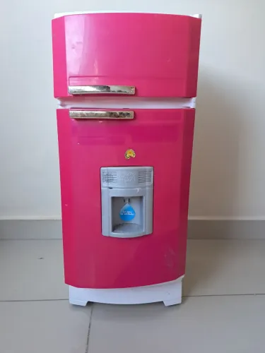 Geladeira infantil Meg