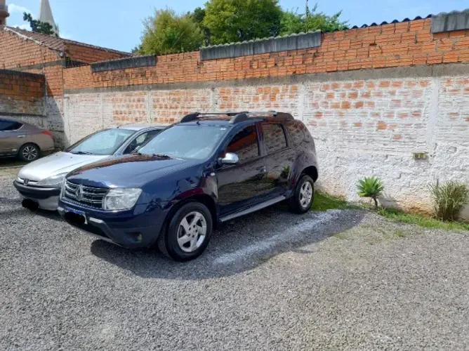 Renault Duster Dynamique 2.0 Hi-flex 16V Aut. 2013