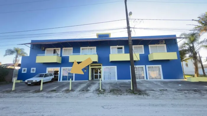 Sala Comercial a 90m do Mar no Balneário Cambiju Itapoá/SC