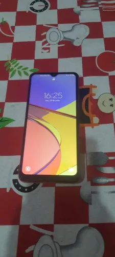 Celular Samsung A12 celular bom todo original