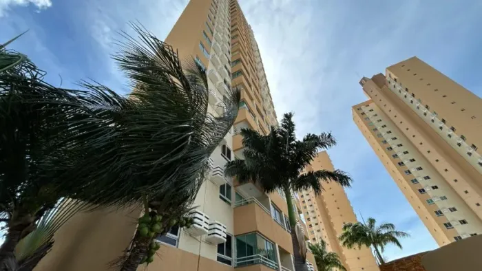 Vende apartamento no torres de amintas barros 2/4