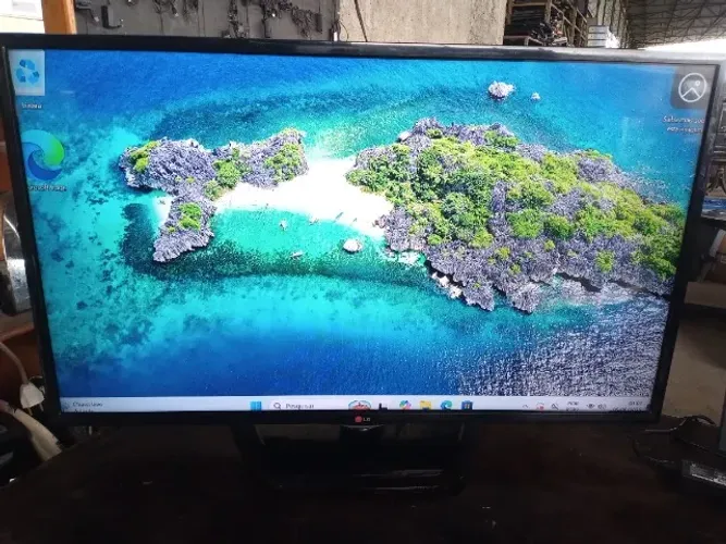 TV LG 42" SMART