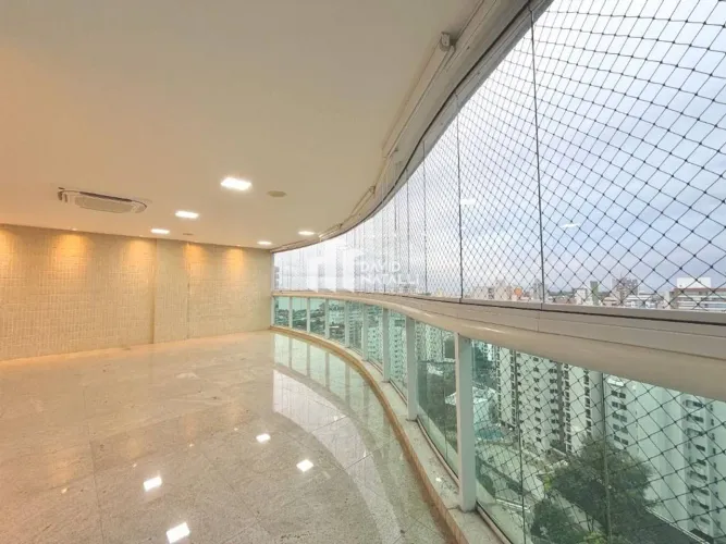 Apartamento com 4 Quartos para alugar, 348 m² por R$ 28.760/mês - Barro Vermelho - Vitória