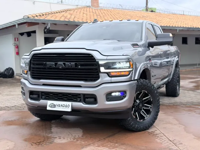 Ram 3500 Laramie 6.7 TB CD 4X4 Diesel 2022