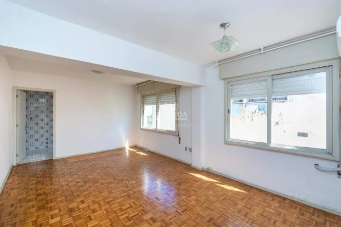 Apartamento de 1 dormitório no bairro Centro Histórico!