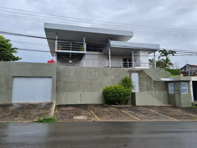 PRÉDIO NA AV. GRANDE ORIENTE - TRIPLEX - 1.400M2 - ESTACIONAMENTO PARA 30 VAGAS