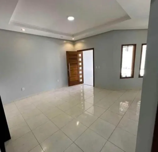 Casa linda e grande a Venda em São Sebastião DF 