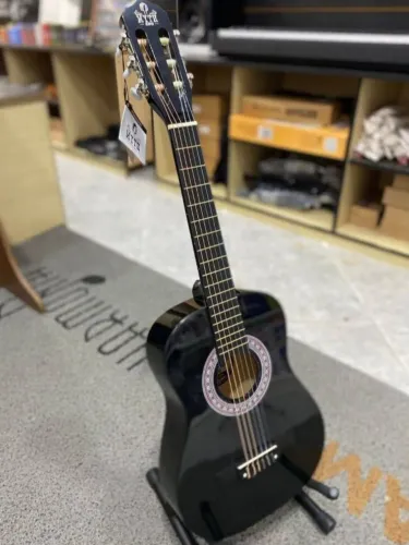 Violão acústico novo