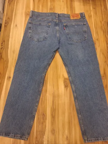 Calça Levis 502