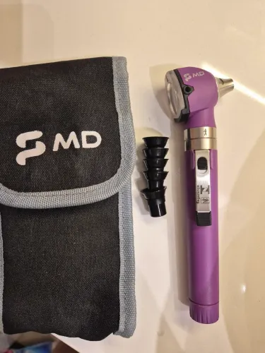 Otoscopio MD omni led 