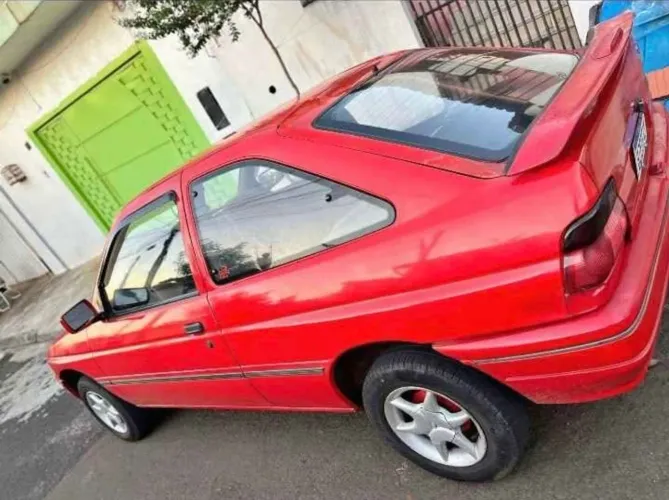 Ford Escort GL 1.6i / 1.6 (álcool) 1995