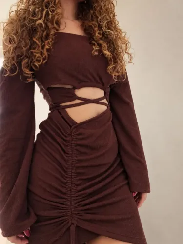 Vestido marrom com brilho/lurex