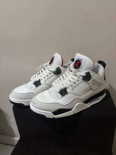 Jordan 4 Flght Club 