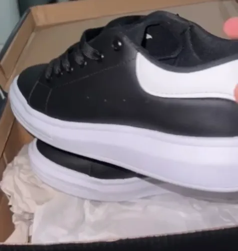 Tênis masculino preto macqueen tamanho 39 !!