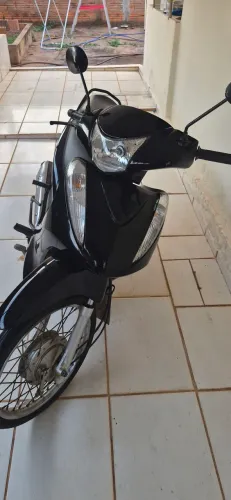 Vendo biz 2012 bem cuidada