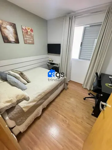 Apartamento em Sagrada Família com 132 m² , 3 quarto(s) , 1 suíte(s) , 2 vaga(s).