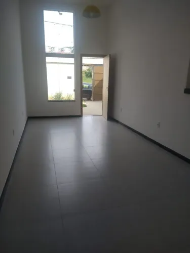 Esmeraldas - Casa Padrão - São Pedro