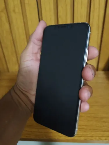 Vendo iPhone 11 pro Max ou troco em Pc gamer chamem no ZAP !!!  *