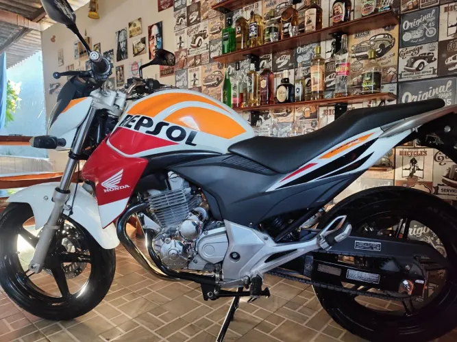Cb 300 limited rapsol 2 pneus novos , moto top aceita trocas