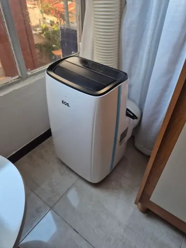 Ar condicionado portátil EOS 12 000 BTUs - Praticamente novo!