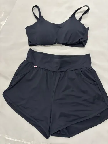 Conjunto short duplo moda fitness