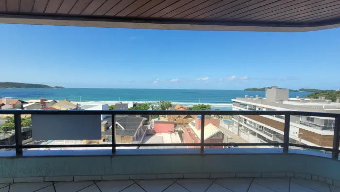 Imóvel para aluguel com 3 quartos em Bombas - Bombinhas - SC