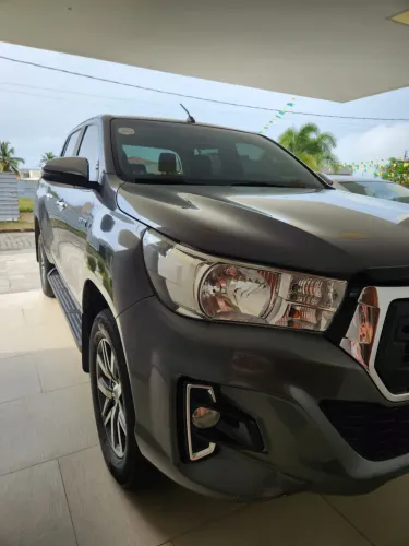 Toyota Hilux CD SRV 4X4 2.8 TDI Diesel Aut. 2020