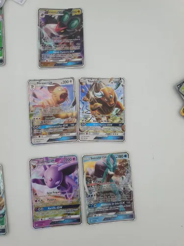 Cartas pokemon raras variadas