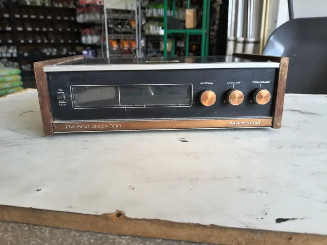 Rádio sintonizador Maxsom*não liga*