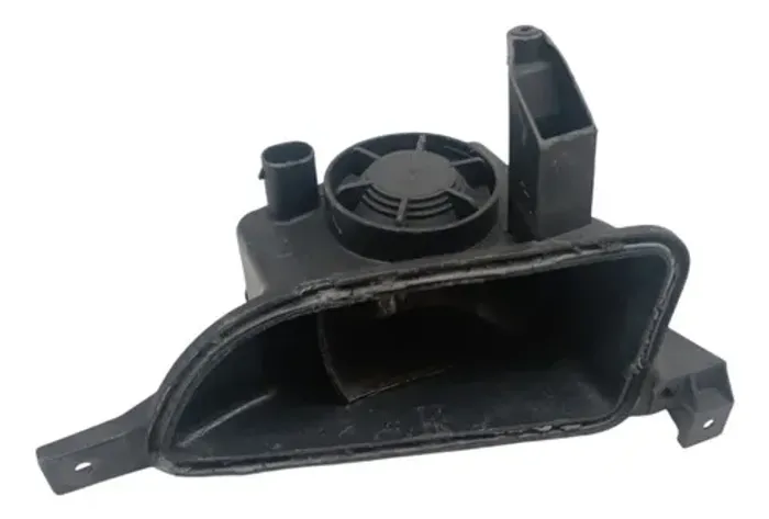 Moldura Esquerdo Farol Milha Chevrolet Astra 1999 2001 2002 Esquerdo