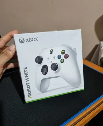 Controle Sem Fio Xbox Series S/x - Foi usada uma única vez. Está novo.